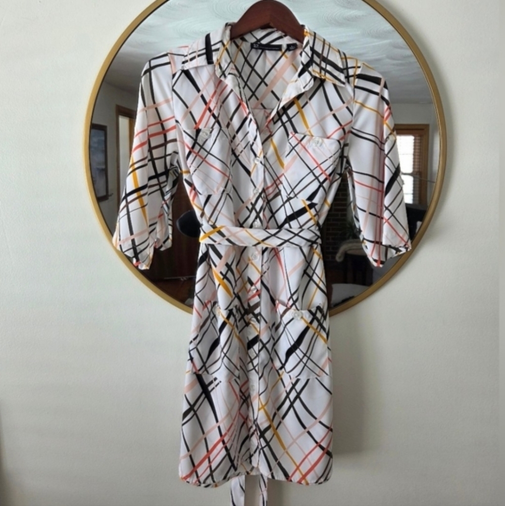 New York & Co White Plaid Button Front Shirt Dress Belted Small Petite EUC NY&Co - Picture 2 of 16